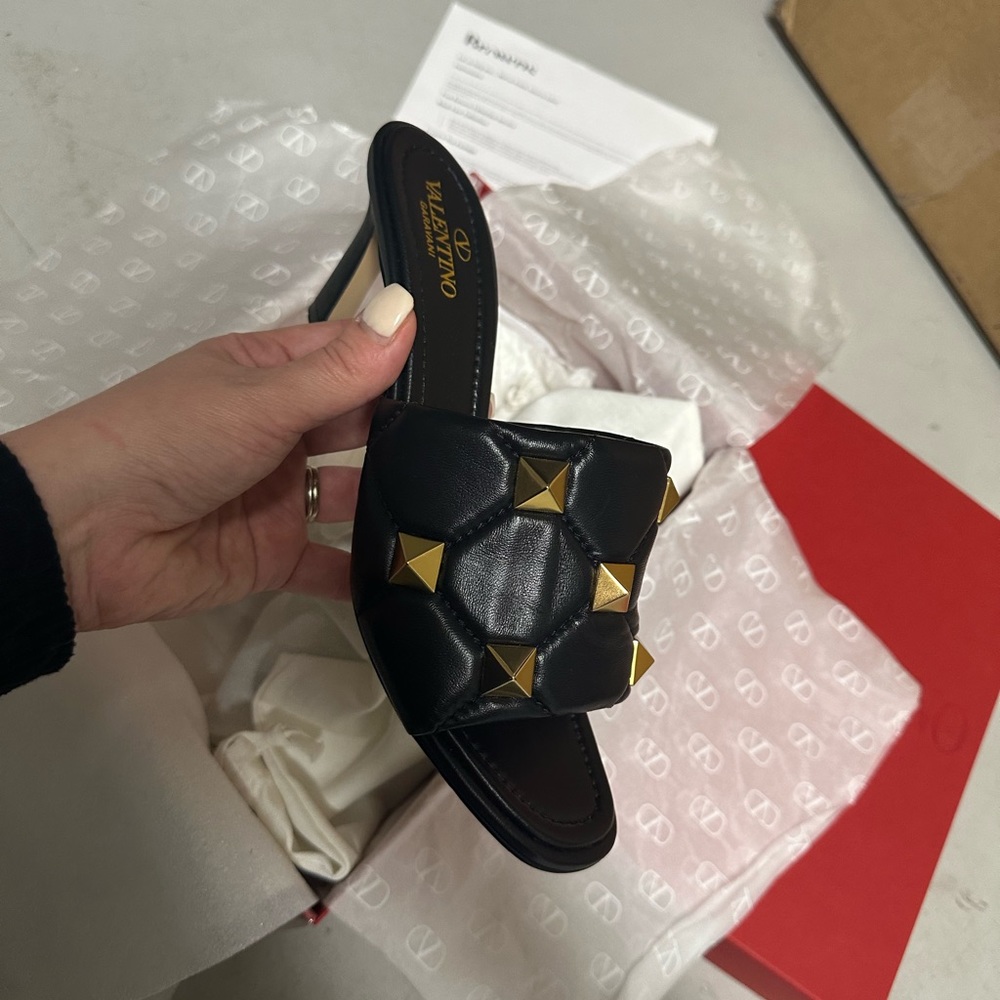 Rockstud valentino mules